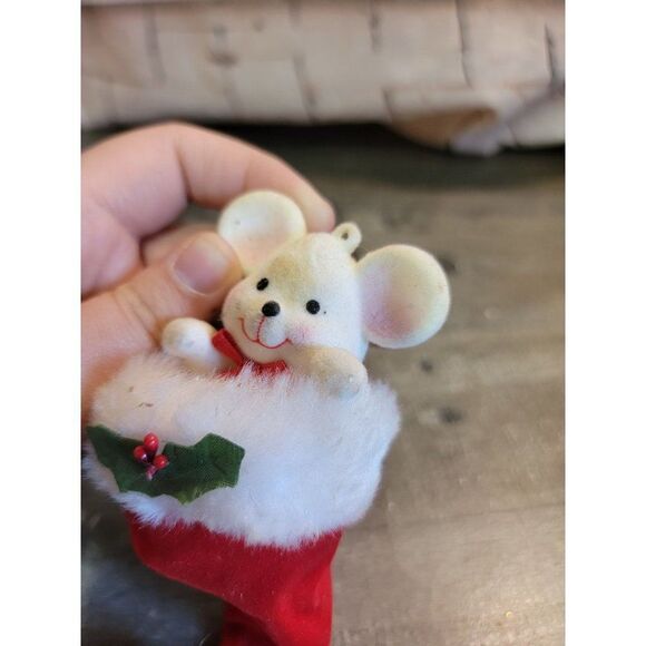 Santa hat mistletoe happy Mouse mice ornament Xmas decor - Picture 4 of 8